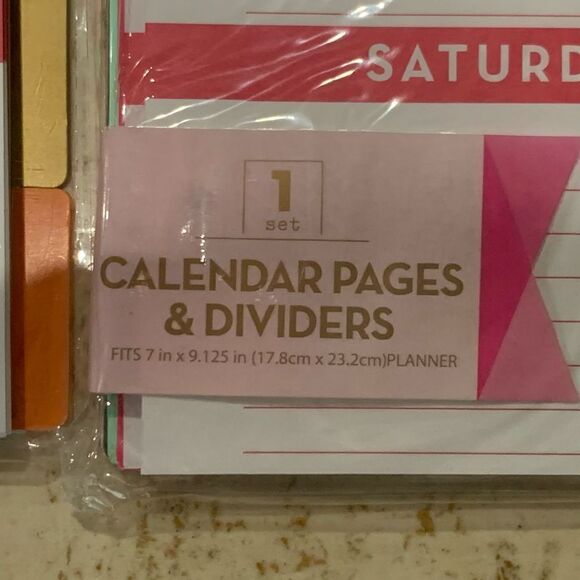 Dollar spot binder, inserts plus folders - Picture 3 of 12